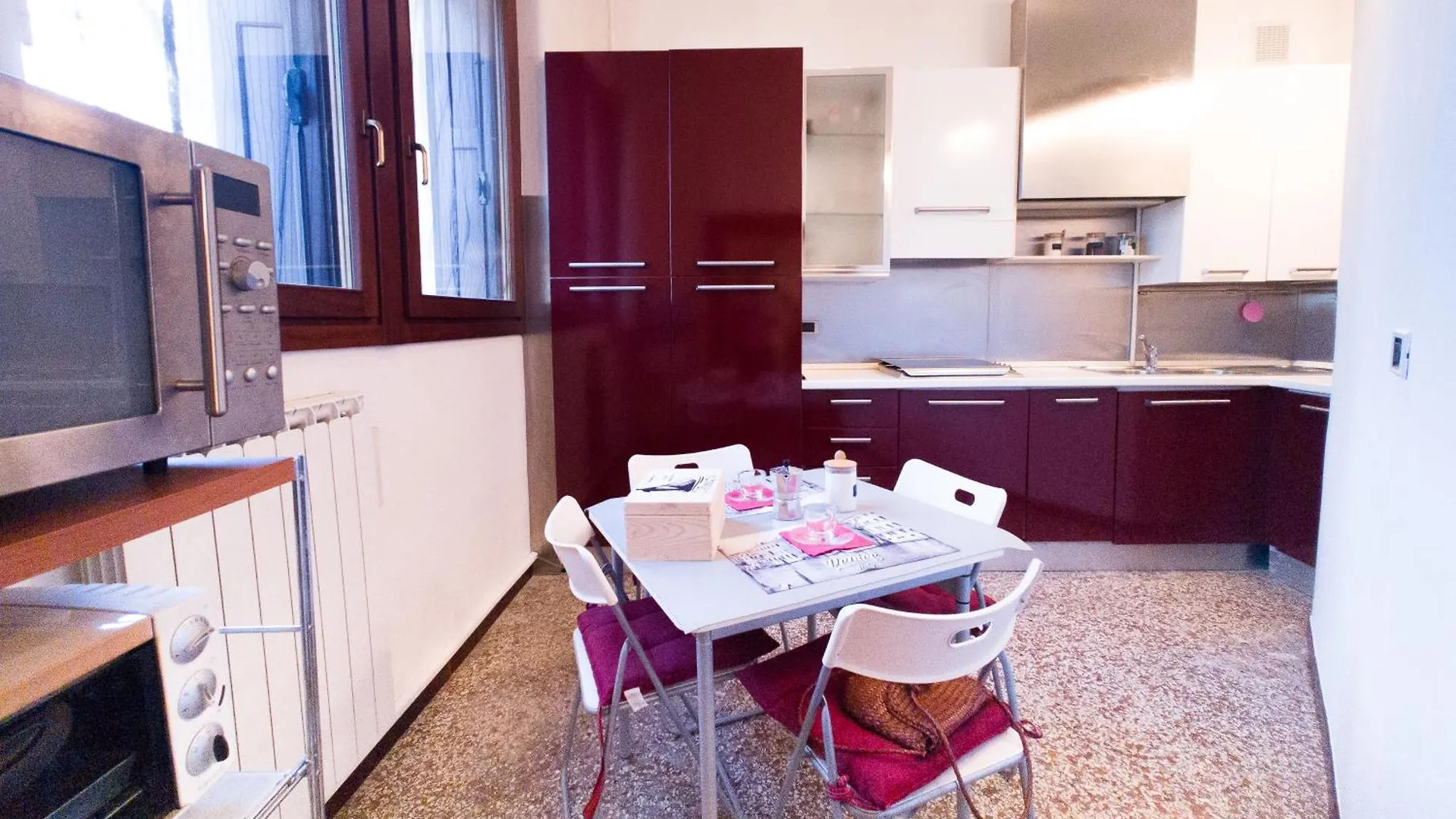 Casa Bruver Biennale Venezia 0*,